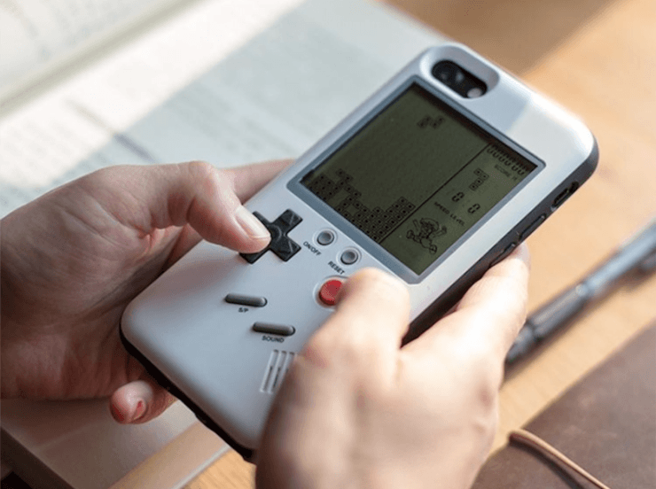 You are currently viewing The Wanle iPhone Case Doubles As A Tetris Machine And Looks Kind Of Like A Gameboy
<span class="bsf-rt-reading-time"><span class="bsf-rt-display-label" prefix=""></span> <span class="bsf-rt-display-time" reading_time="1"></span> <span class="bsf-rt-display-postfix" postfix="min read"></span></span><!-- .bsf-rt-reading-time -->