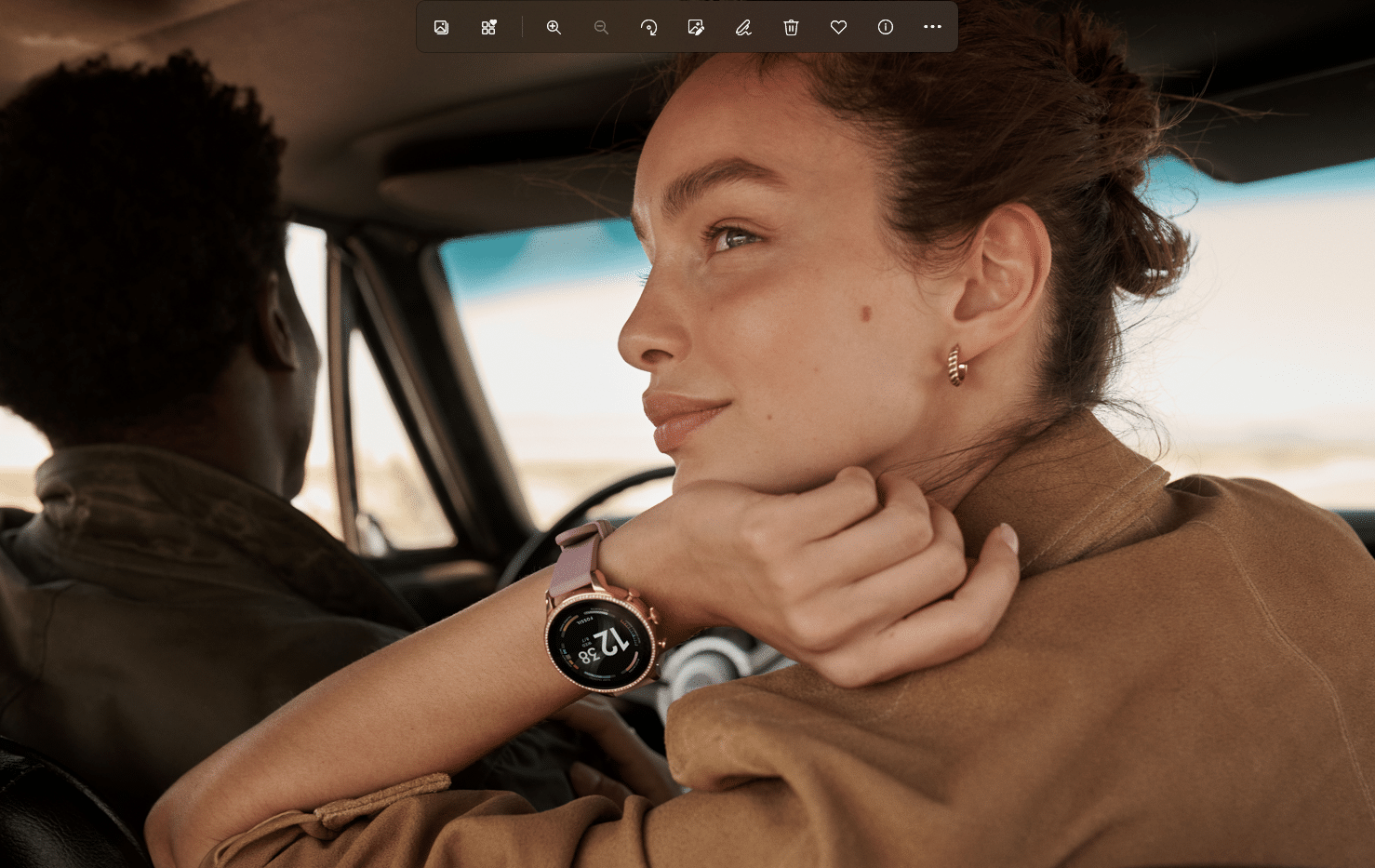You are currently viewing THE FIRST POWERED BY THE LATEST QUALCOMM SNAPDRAGON WEAR 4100+ PLATFORM
<span class="bsf-rt-reading-time"><span class="bsf-rt-display-label" prefix=""></span> <span class="bsf-rt-display-time" reading_time="2"></span> <span class="bsf-rt-display-postfix" postfix="min read"></span></span><!-- .bsf-rt-reading-time -->