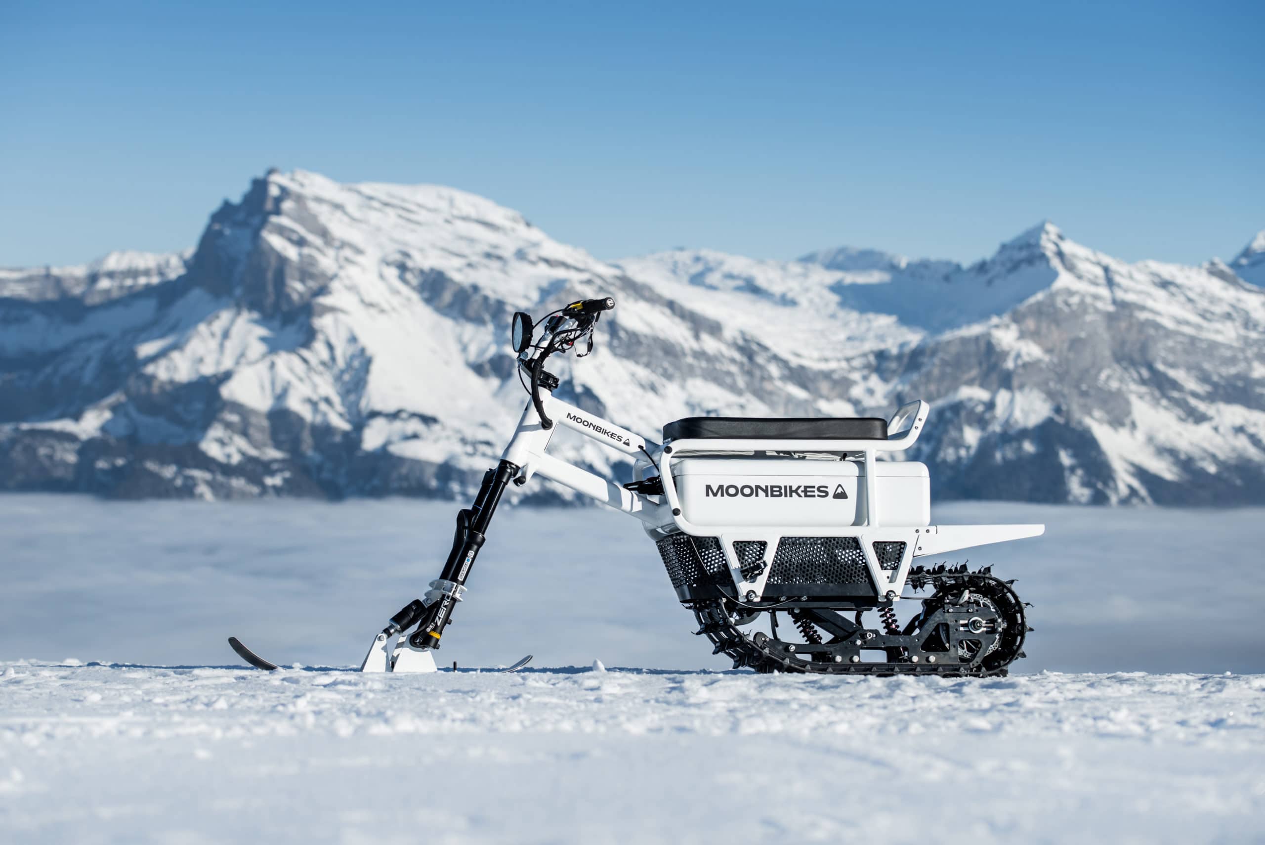 You are currently viewing MoonBikes – the World’s First Electric Snowbike at UNVEILED MEDIA PREVIEW at CES
<span class="bsf-rt-reading-time"><span class="bsf-rt-display-label" prefix=""></span> <span class="bsf-rt-display-time" reading_time="1"></span> <span class="bsf-rt-display-postfix" postfix="min read"></span></span><!-- .bsf-rt-reading-time -->