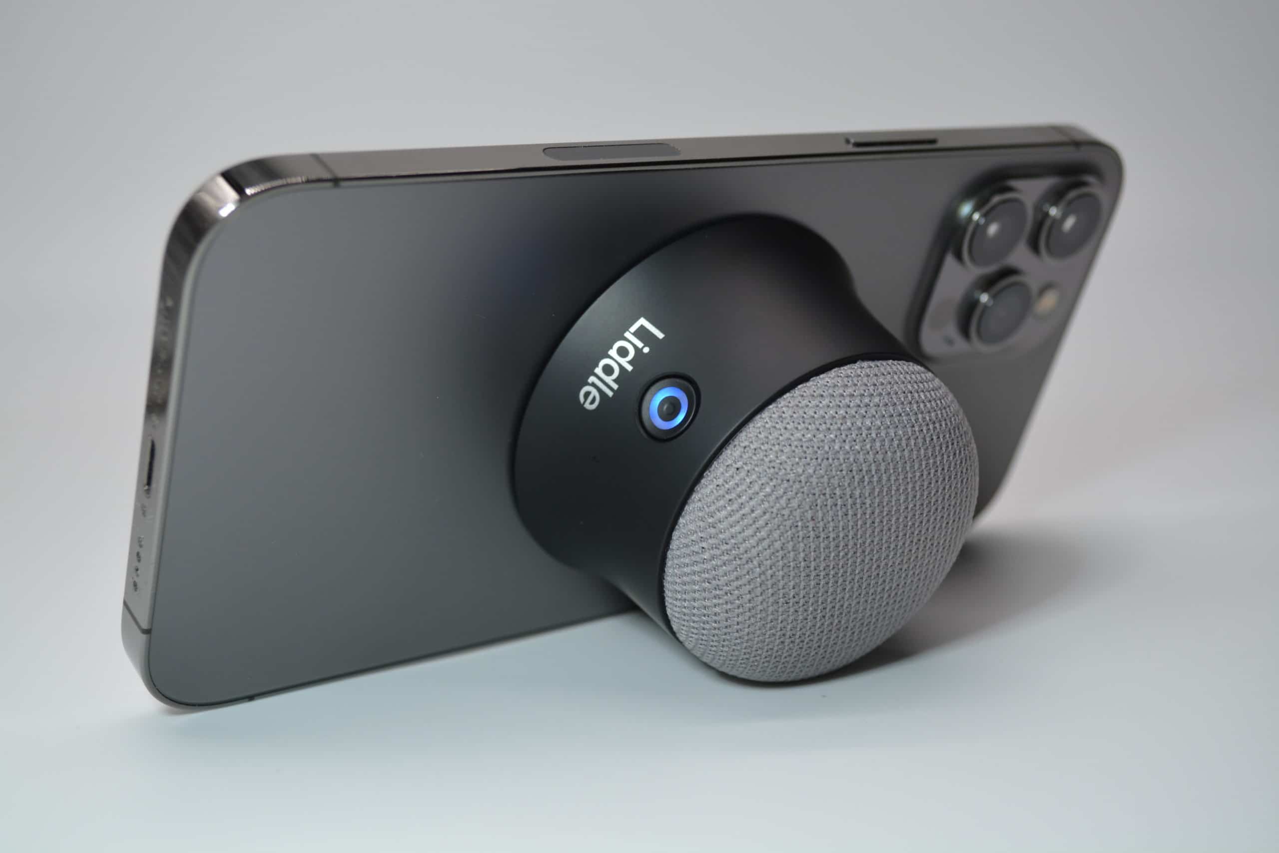 You are currently viewing World’s First Magnetic Bluetooth Speaker by Middle Speaker
<span class="bsf-rt-reading-time"><span class="bsf-rt-display-label" prefix=""></span> <span class="bsf-rt-display-time" reading_time="1"></span> <span class="bsf-rt-display-postfix" postfix="min read"></span></span><!-- .bsf-rt-reading-time -->