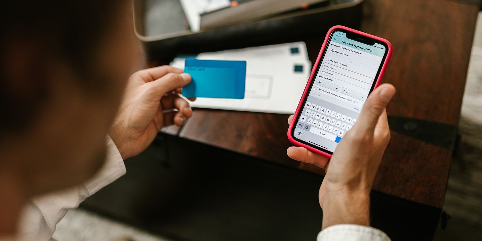 You are currently viewing 9 Awesome iPhone Apps to Help With Your Holiday Shopping
<span class="bsf-rt-reading-time"><span class="bsf-rt-display-label" prefix=""></span> <span class="bsf-rt-display-time" reading_time="1"></span> <span class="bsf-rt-display-postfix" postfix="min read"></span></span><!-- .bsf-rt-reading-time -->