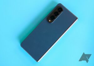 Read more about the article Samsung’s December 2022 patch hits the Galaxy Z Flip 4 and Fold 4 internationally