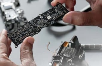 You are currently viewing Bigscreen Beyond Teardown Overviews Design Decisions Behind Compact Headset
<span class="bsf-rt-reading-time"><span class="bsf-rt-display-label" prefix=""></span> <span class="bsf-rt-display-time" reading_time="1"></span> <span class="bsf-rt-display-postfix" postfix="min read"></span></span><!-- .bsf-rt-reading-time -->