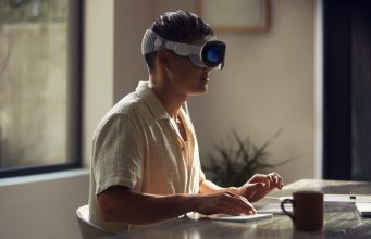 You are currently viewing Apple Reportedly Has No Plans to Make or Support VR Controllers for Vision Pro
<span class="bsf-rt-reading-time"><span class="bsf-rt-display-label" prefix=""></span> <span class="bsf-rt-display-time" reading_time="2"></span> <span class="bsf-rt-display-postfix" postfix="min read"></span></span><!-- .bsf-rt-reading-time -->
