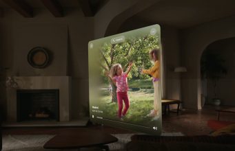 You are currently viewing Vision Pro Demos Will Soon Include the Option to Watch Your Own Spatial Videos Before Buying
<span class="bsf-rt-reading-time"><span class="bsf-rt-display-label" prefix=""></span> <span class="bsf-rt-display-time" reading_time="2"></span> <span class="bsf-rt-display-postfix" postfix="min read"></span></span><!-- .bsf-rt-reading-time -->