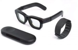 Read more about the article Early Versions of Meta’s Orion AR Glasses Envisioned a Neck-worn Compute Unit