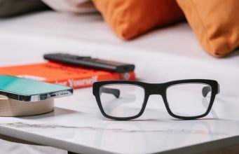 You are currently viewing Google Reportedly Set to Acquire Eye-tracking Startup to Bolster Android XR Hardware Efforts
<span class="bsf-rt-reading-time"><span class="bsf-rt-display-label" prefix=""></span> <span class="bsf-rt-display-time" reading_time="2"></span> <span class="bsf-rt-display-postfix" postfix="min read"></span></span><!-- .bsf-rt-reading-time -->