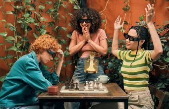 You are currently viewing Snap Plans to Launch New Consumer ‘Specs’ AR Glasses Next Year
<span class="bsf-rt-reading-time"><span class="bsf-rt-display-label" prefix=""></span> <span class="bsf-rt-display-time" reading_time="2"></span> <span class="bsf-rt-display-postfix" postfix="min read"></span></span><!-- .bsf-rt-reading-time -->